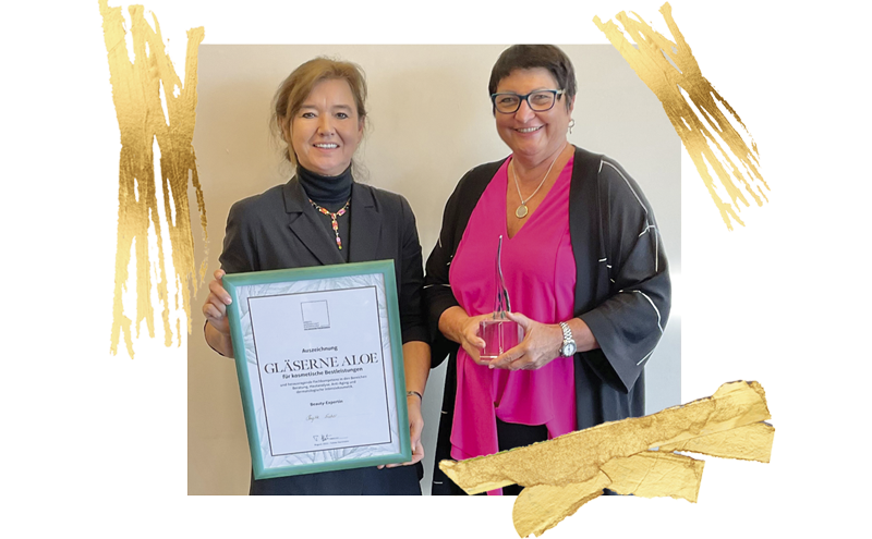 GLÄSERNE ALOE geht an Brigitte Fischer GLÄSERNE ALOE geht an Brigitte Fischer